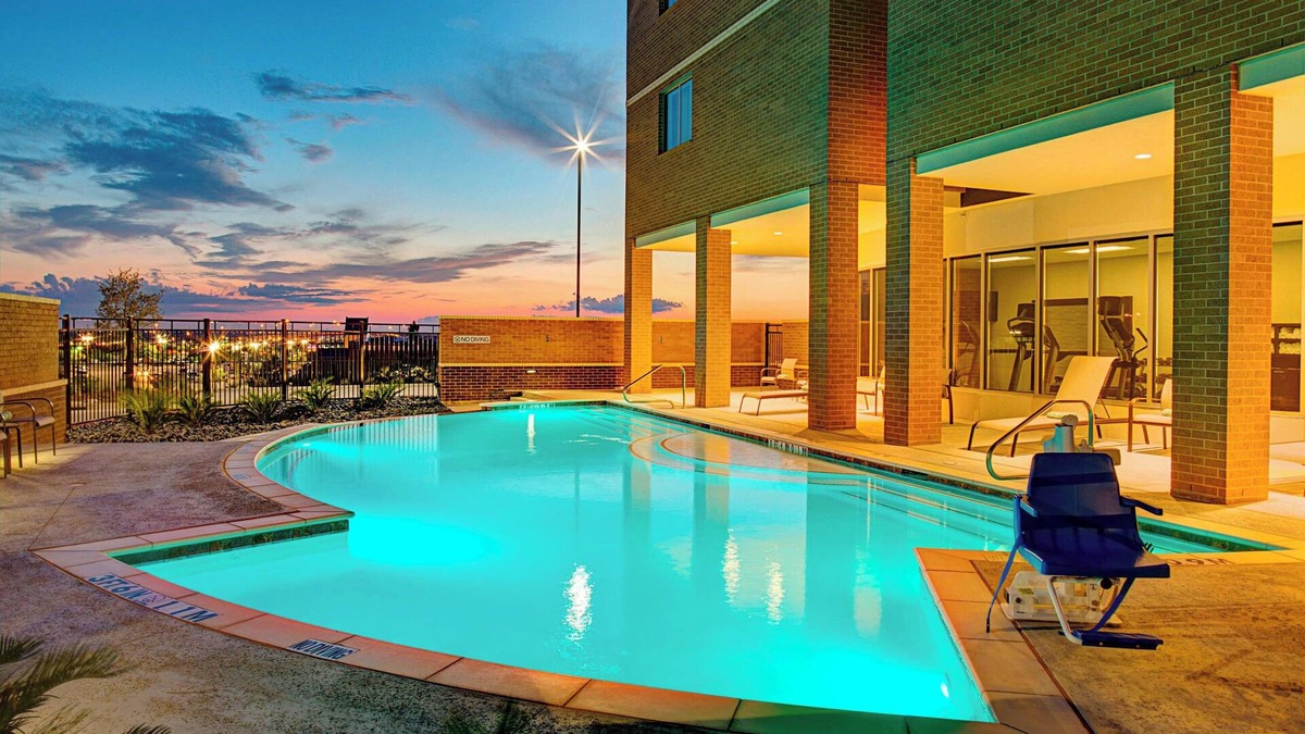 Carrollton Hotel | Courtyard by Marriott Dallas Carrollton