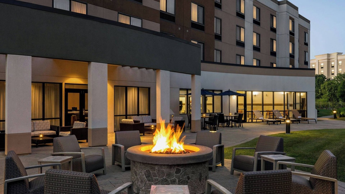 Wilkes-Barre Hotel | Courtyard by Marriott Wilkes-Barre Arena
