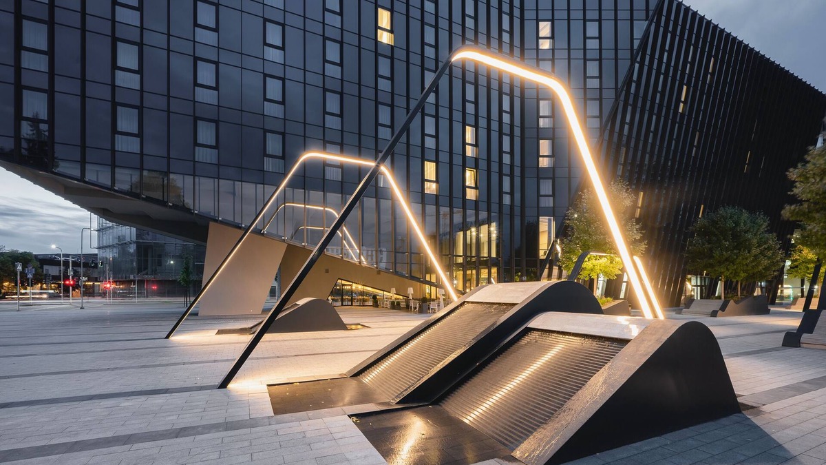 Business District Hotel | Courtyard by Marriott Vilnius City Center