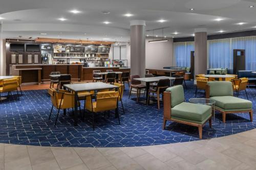 Grapeville Hotel | Courtyard Pittsburgh Greensburg