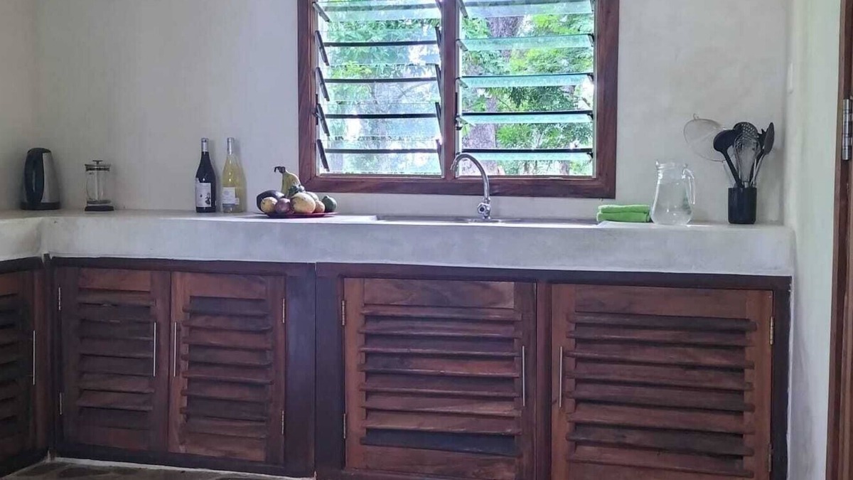 Shimoni House | Cove House House 60 m2 Creekside Indian Ocean