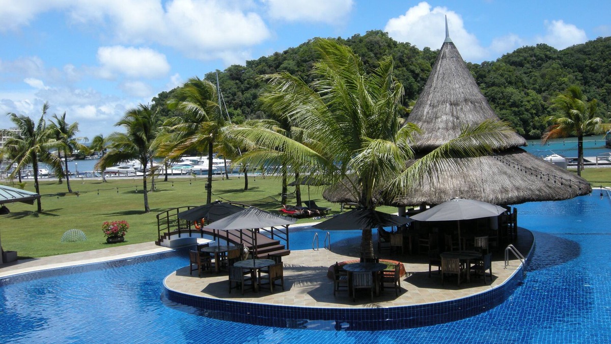 Koror Hotel | Cove Resort Palau