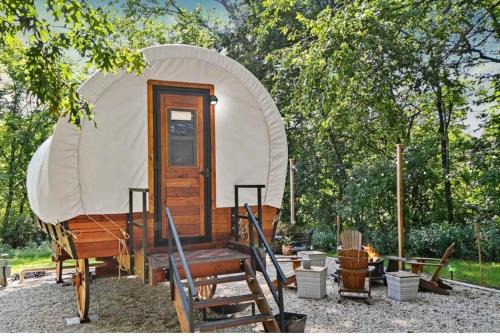 Wellsboro House | Cover wagon PA Grand Canyon