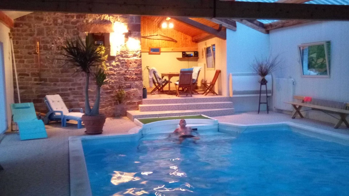 Uzemain House | Covered SWIMMING POOL and SAUNA + PRIVATE SPA LOGIS LUEURS DU SOLEIL 4* -7/10 People