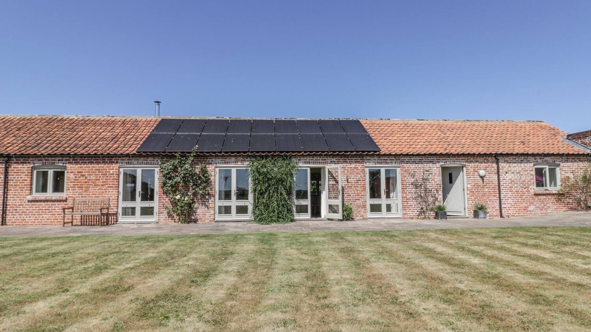 Little Habton Cottage | COW BYRE, family friendly, luxury holiday cottage in Malton