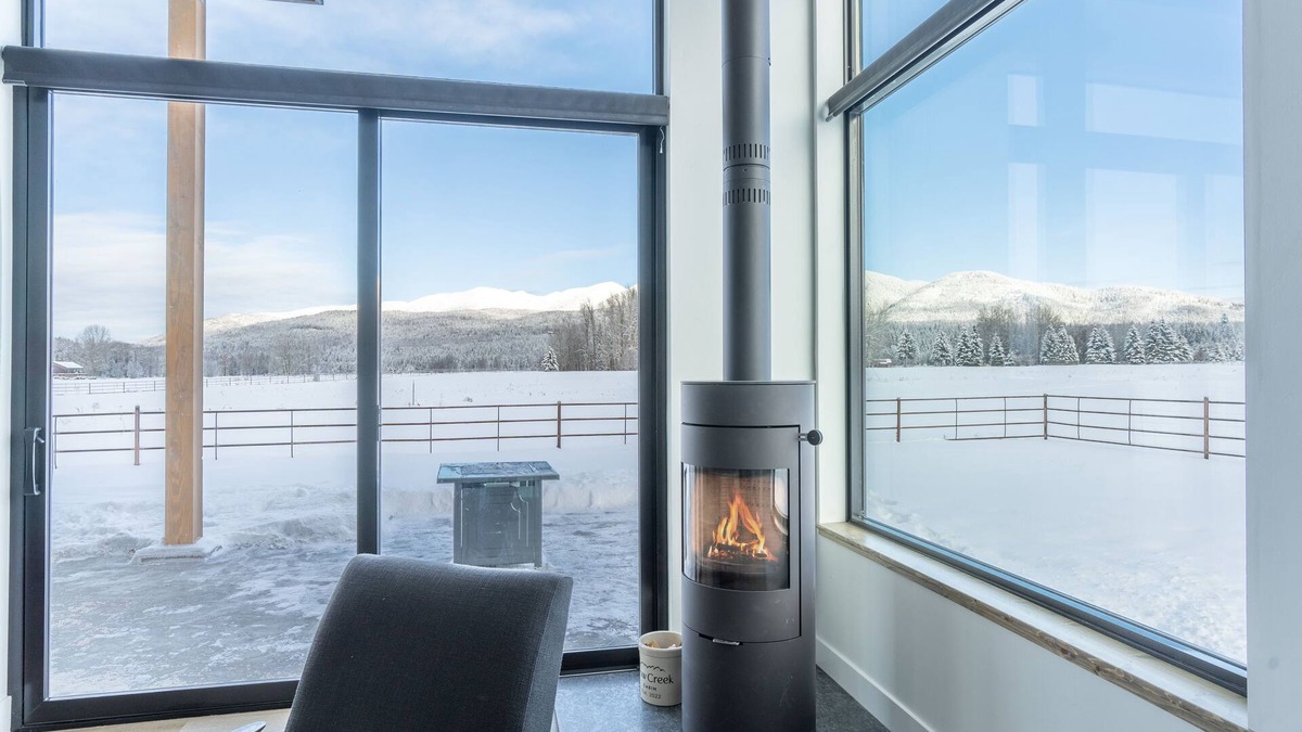 Whitefish Cabin | Cow Creek Cabin Guesthouse, Whitefish Mt