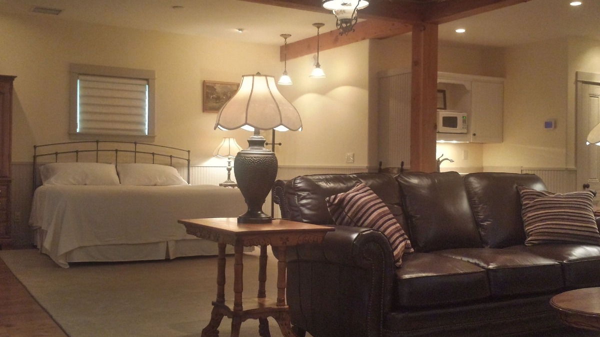 Ridgway Apartment | Cow Creek Suite for Two 9 Highway Miles North of Ouray in Sunny Ridgway
