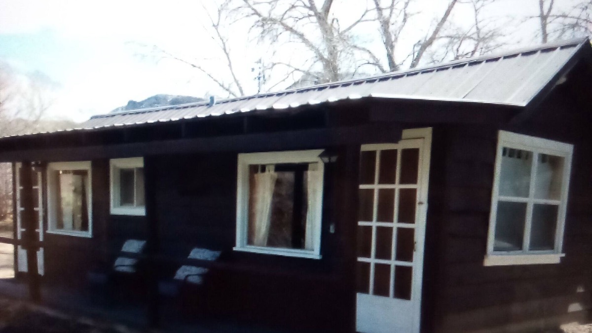 Wapiti House | Cowboy Bunk House 2