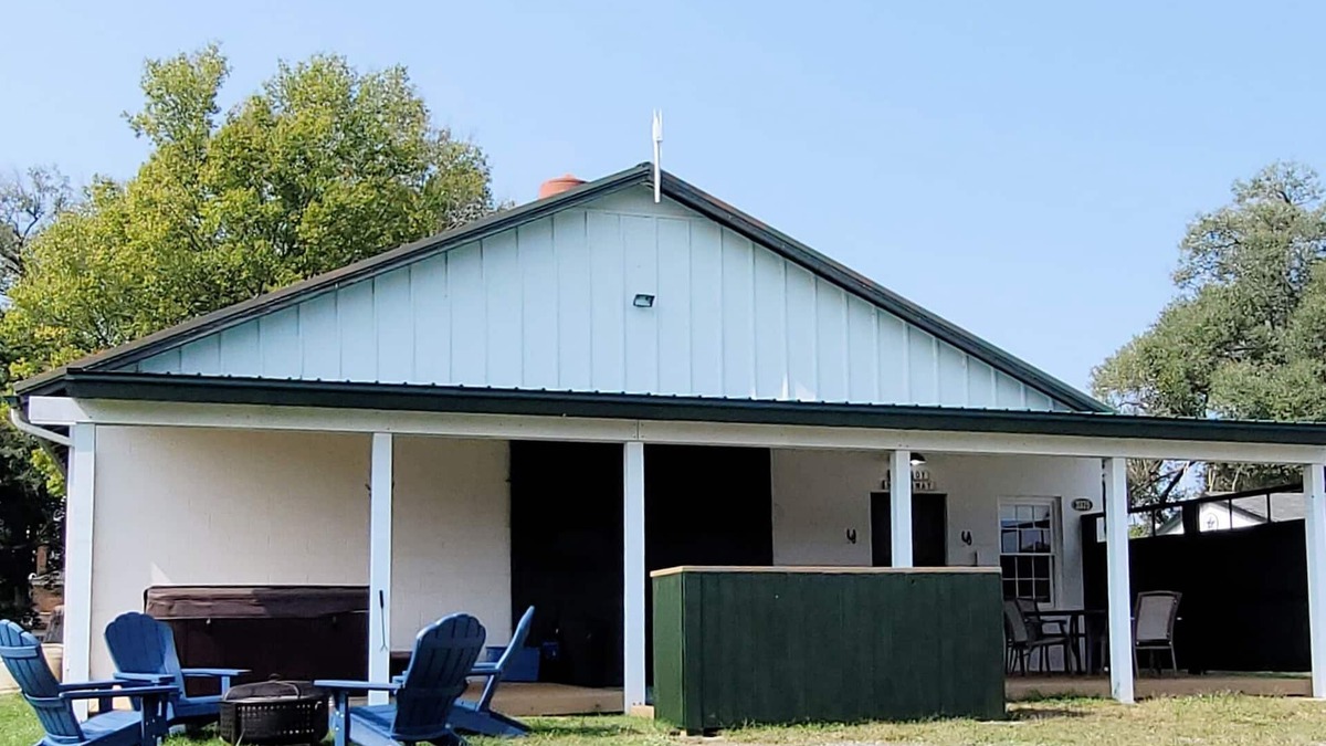 Charlottesville Cottage | Cowboy hide-a-way cottage with hot tub on historic farm close to everything