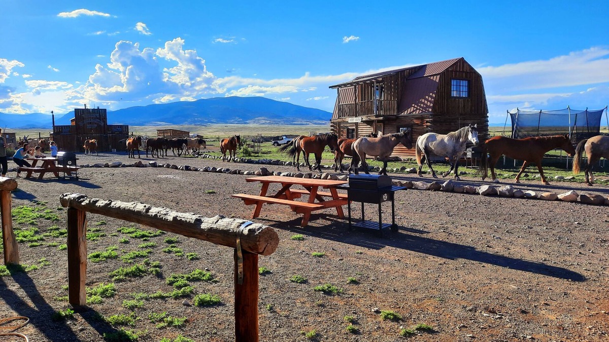 Capulin Cabin | Cowboy Ranch House Cabin