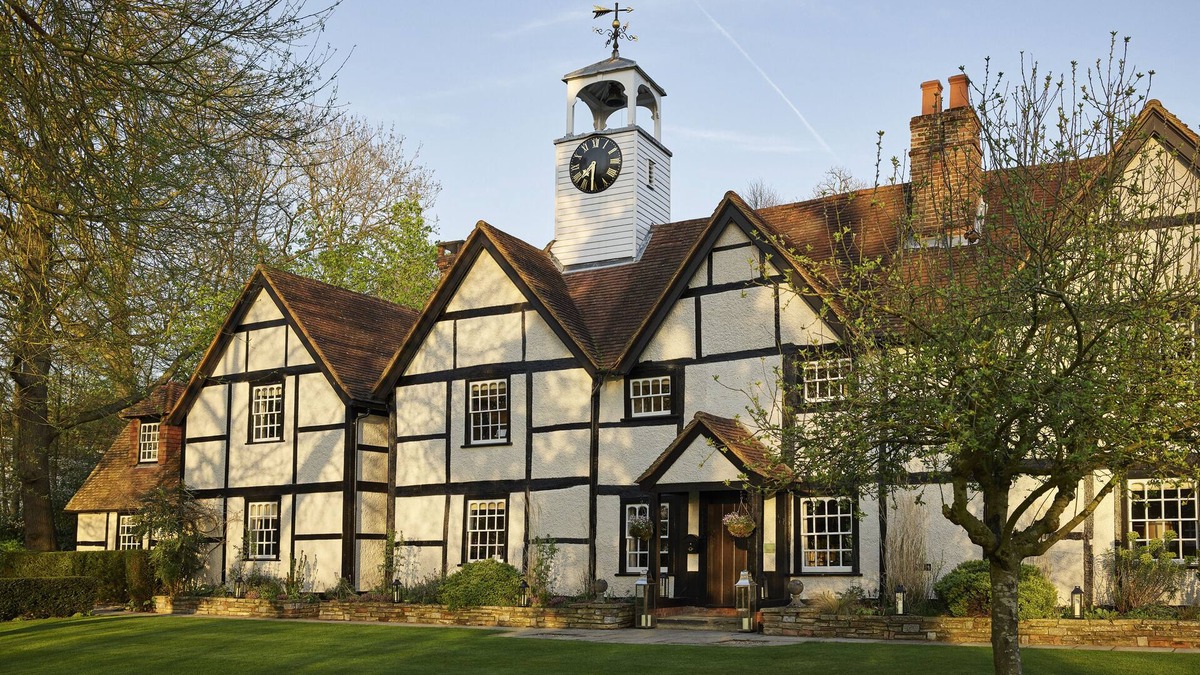 Sunningdale Hotel | Coworth Park - Dorchester Collection