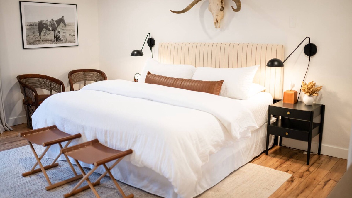 Fort Worth House | Cowtown Casita - Private guesthouse in Fort Worth - Walking distance to TCU!