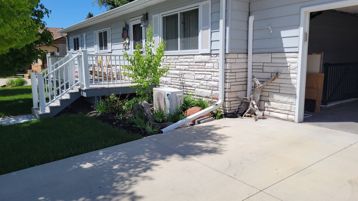 Morrill Apartment | cozey 2 bedroom basement apartment, comfortably located in center Morrill Ne.