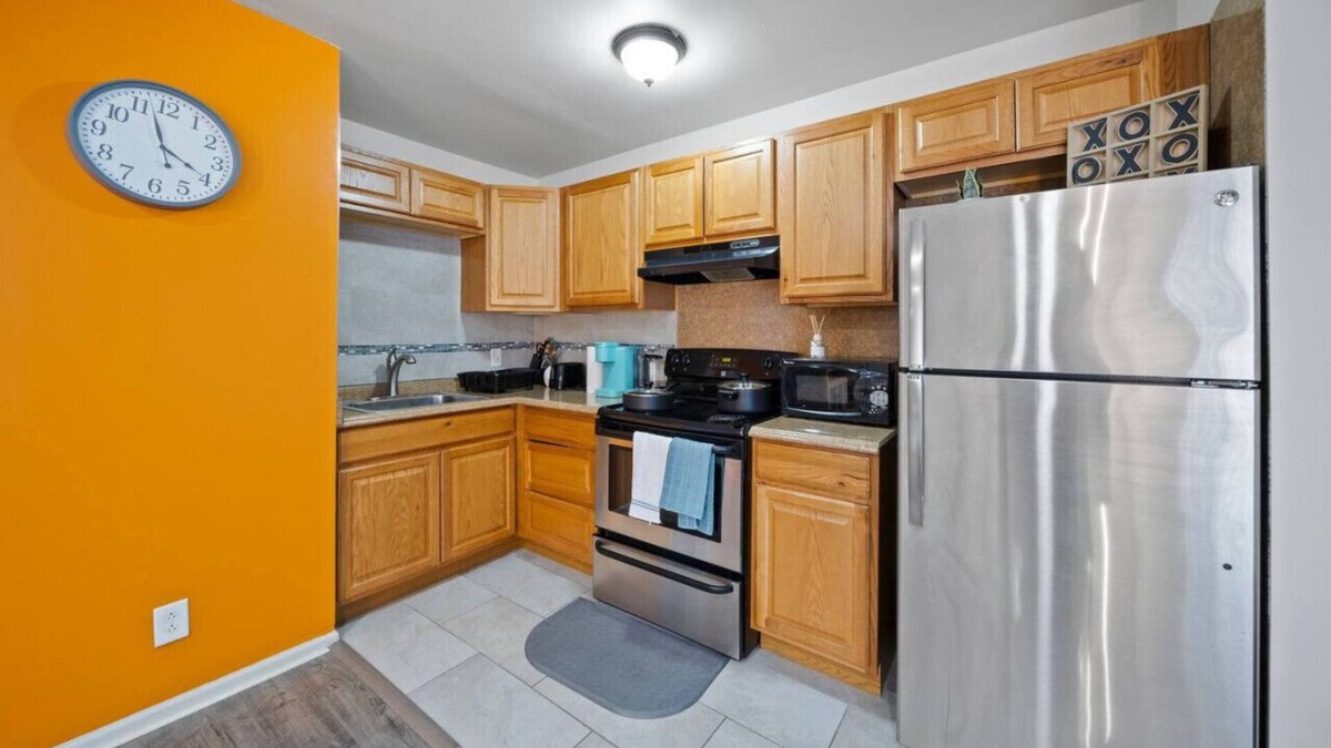 Ferndale Apartment | Cozy 1 Bd Apt minutes walking downtown Ferndale