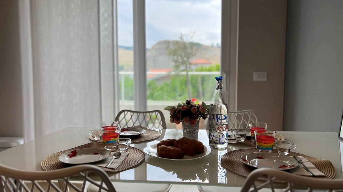 Roseto degli Abruzzi Condo | Cozy 1-bedroom condo with AC, WiFi 50 meters from the beach in Roseto!