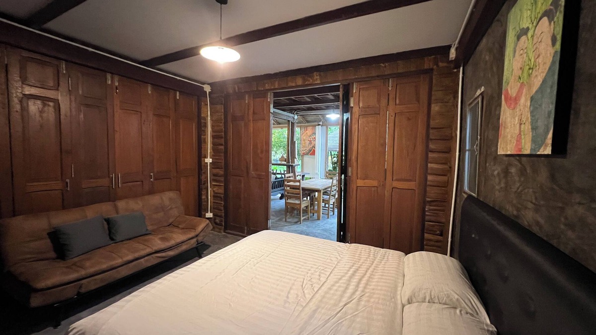Chang Phueak House | Cozy 1-bedroom house with AC and WiFi in peaceful Chiang Mai