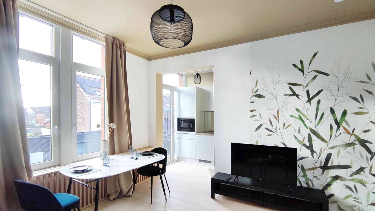 Baudour Apartment | Cozy 1-bedroom apartment in wonderful Saint-Ghislain with WiFi