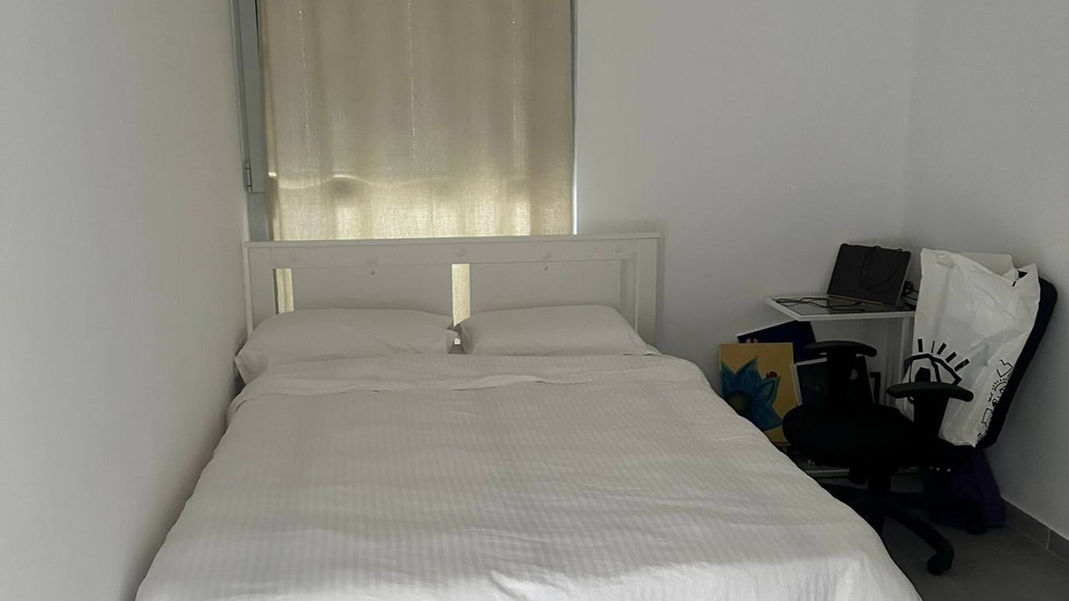 Diamond Exchange District Apartment | Cozy 1-bedroom apartment with AC, WiFi in the heart vibrant Tel Aviv-Yafo