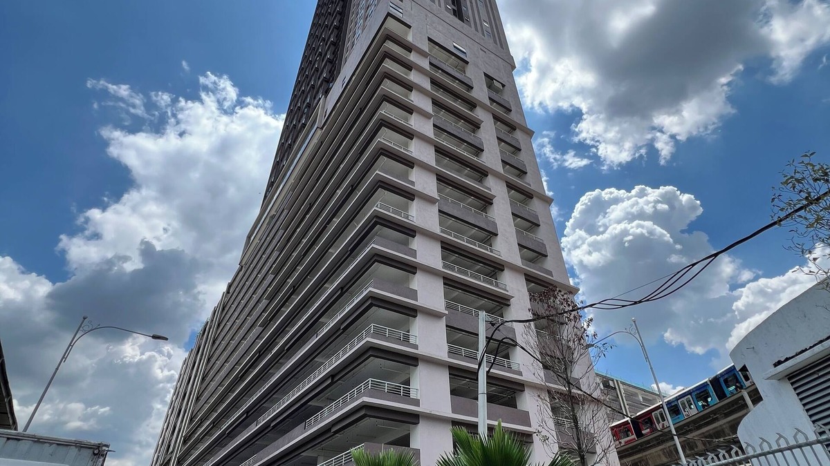 Brickfields Apartment | Cozy 1-bedroom apartment in excellent Kuala Lumpur with WiFi, fitness room