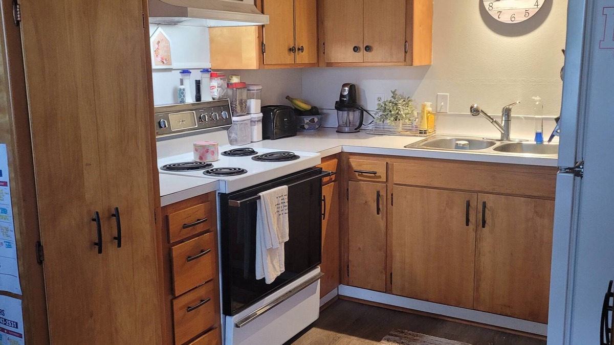 Clarkston Apartment | Cozy 1 bedroom apartment near downtown Clarkston