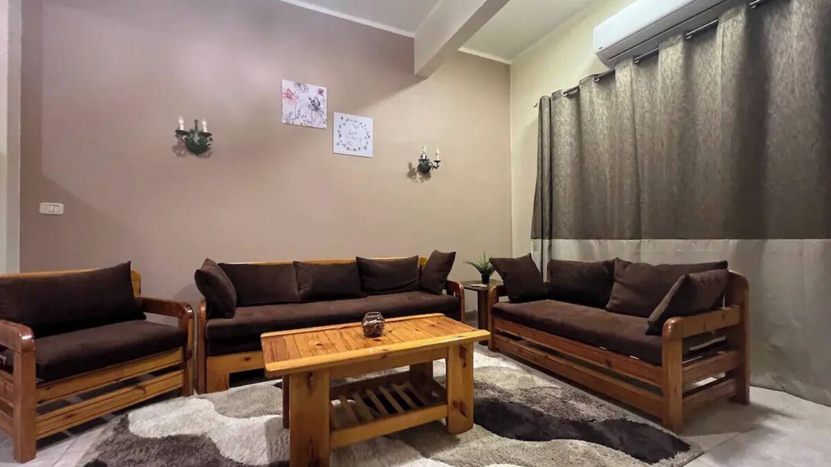 Heliopolis House | Cozy 1-Bedroom Apartment-New Cairo 1st Settlement
