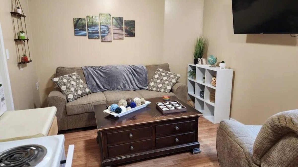 McArthur Apartment | Cozy 1-bedroom apartment in McArthur, Ohio