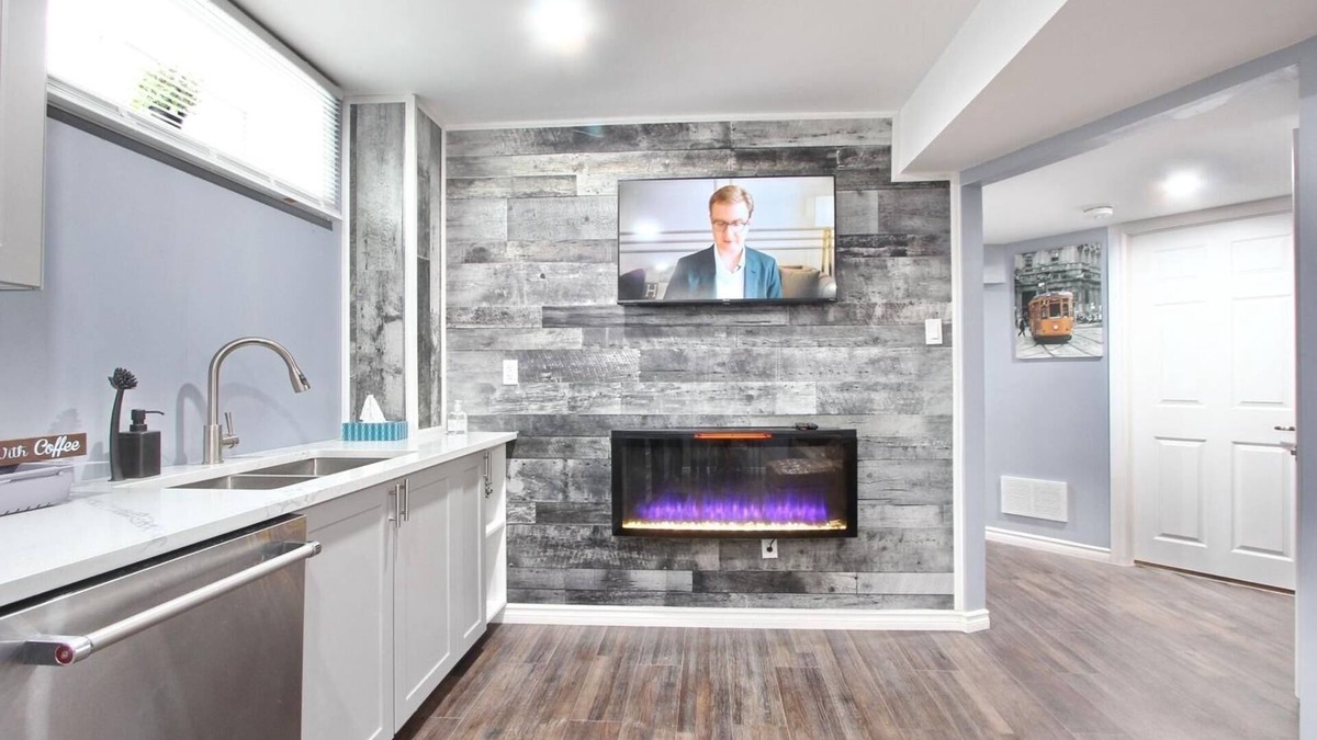 Caledon Apartment | Cozy 1-bedroom apartment with AC, WiFi in welcoming Caledon