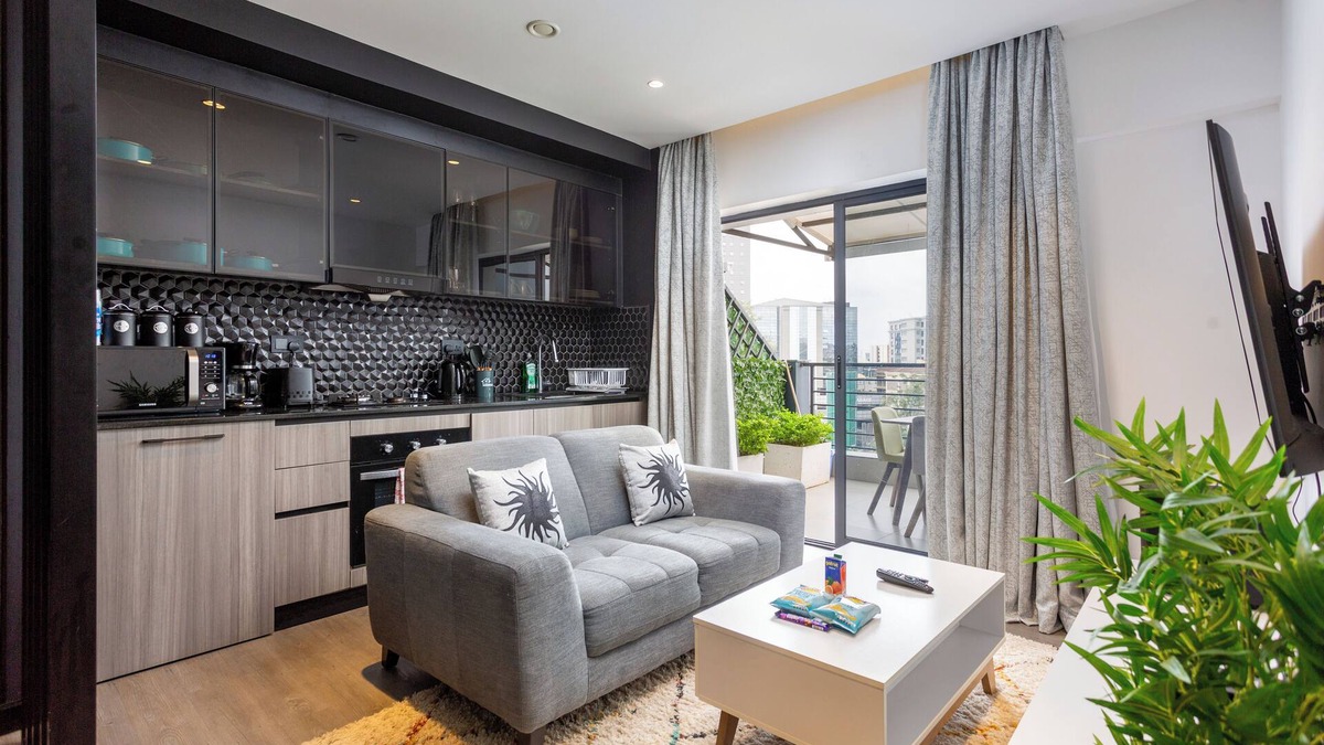 Westlands Apartment | Cozy 1-bedroom apartment in fantastic Nairobi with fitness room, WiFi 101