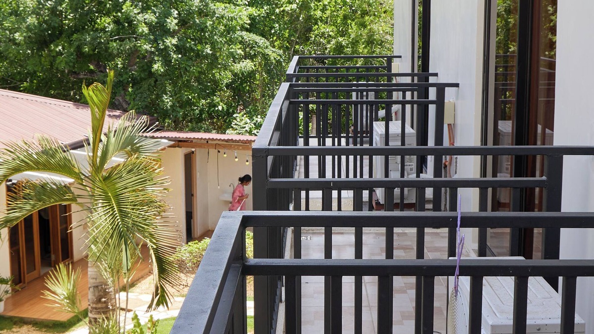 Tawala Apartment | Cozy 1-bedroom apartment with AC and WiFi in Alona Beach!