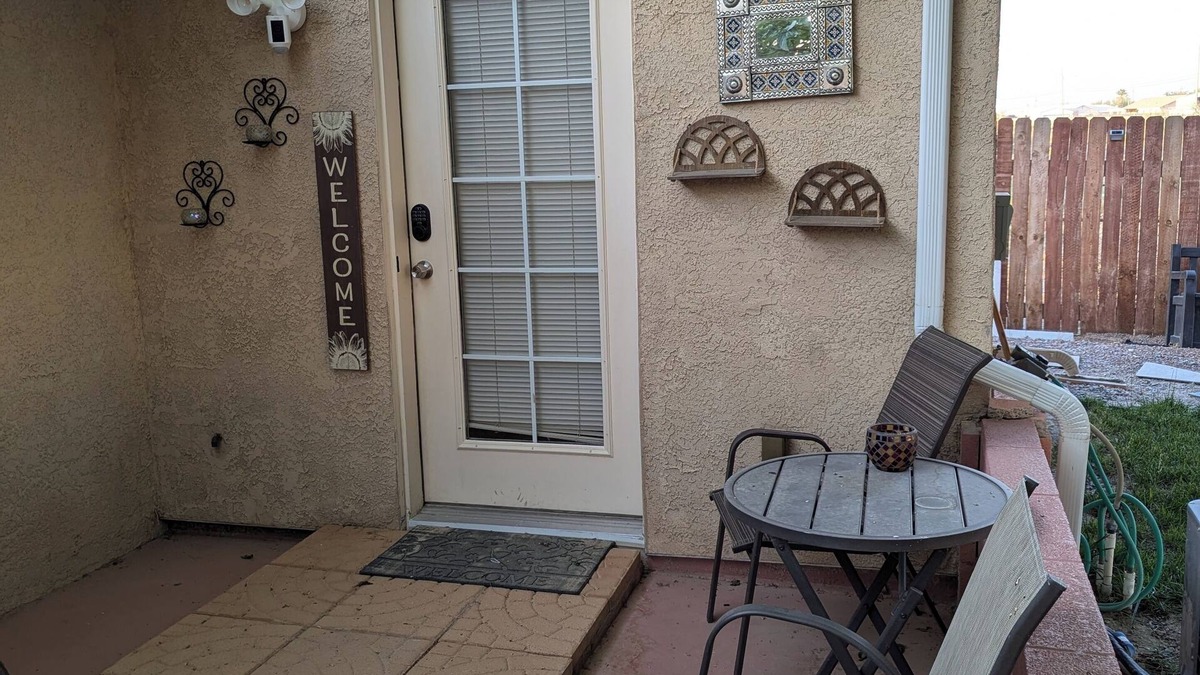 Pahrump Apartment | Cozy 1-bedroom apartment, WiFi, AC, Views! Wildlife! In charming Pahrump