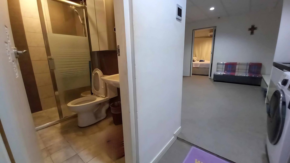 Cagayan de Oro Condo | Cozy 1-bedroom condo with WiFi, AC in Uptown, Cagayan de Oro City
