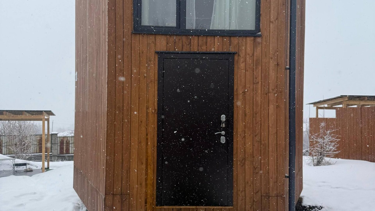 Almaty Ski Chalet | Cozy 1-bedroom chalet with WiFi, AC in wonderful Almaty with city view