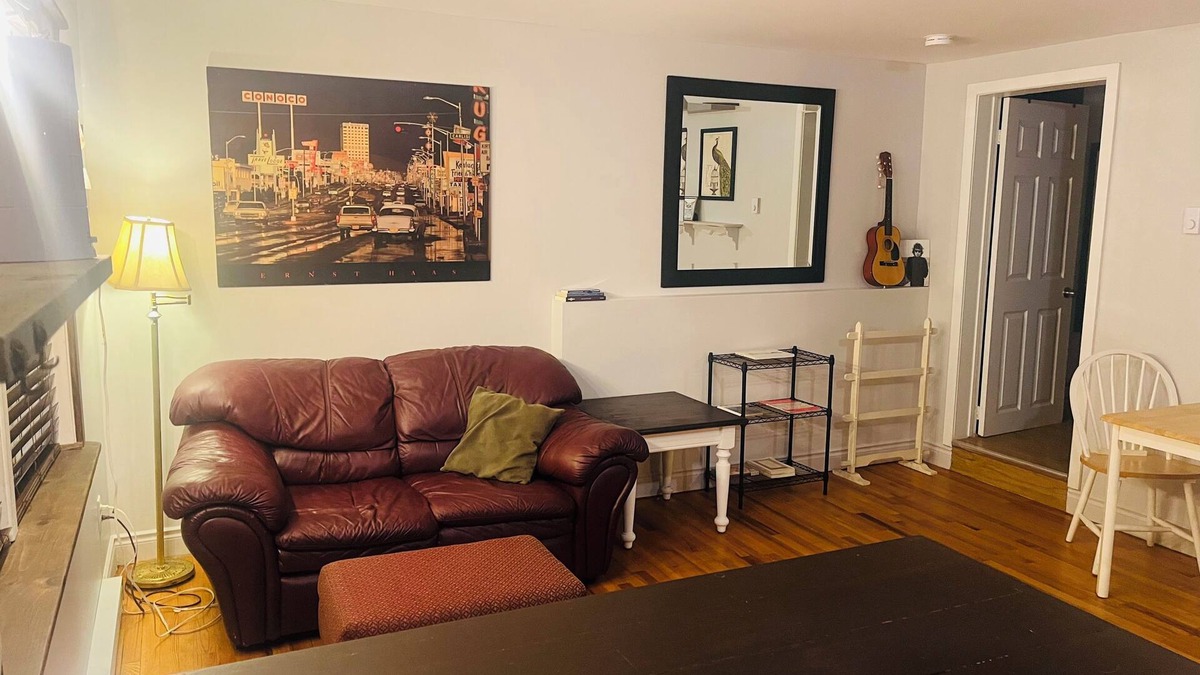 Waterford Valley House | Cozy 1 bedroom close to dt next to river