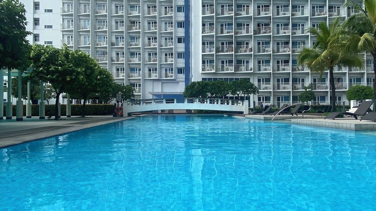 Bel-Air Condo | Cozy 1-bedroom condo with WiFi and AC in Makati