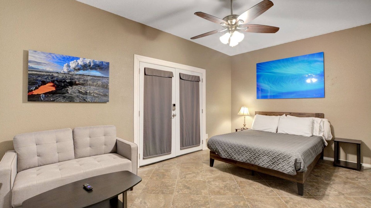 Canyon Gate House | Cozy 1-bedroom house in fantastic Las Vegas with AC, WIFI near Summerlin