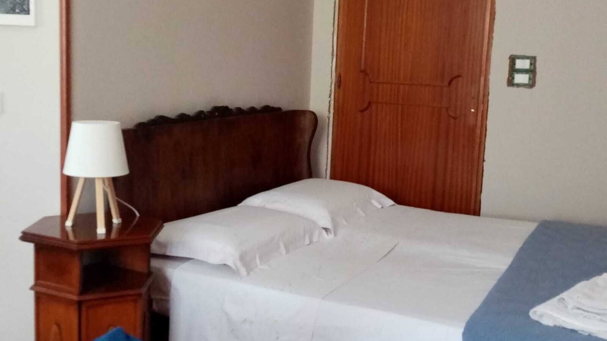 Termini Imerese Apartment | Cozy 1-bedroom apartment in adorable Termini Imerese with WiFi