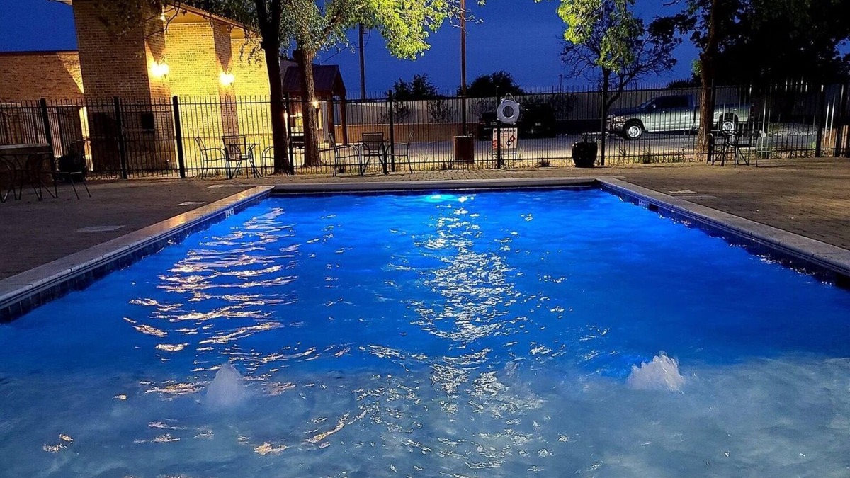 Lubbock House | Cozy 1-Bedroom RV Retreat with Pool Access
