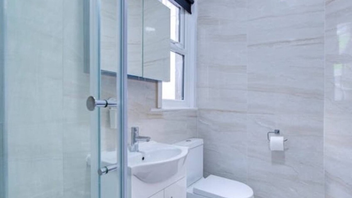 Gascoigne Apartment | Cozy 1-Bedroom Studio Apartment