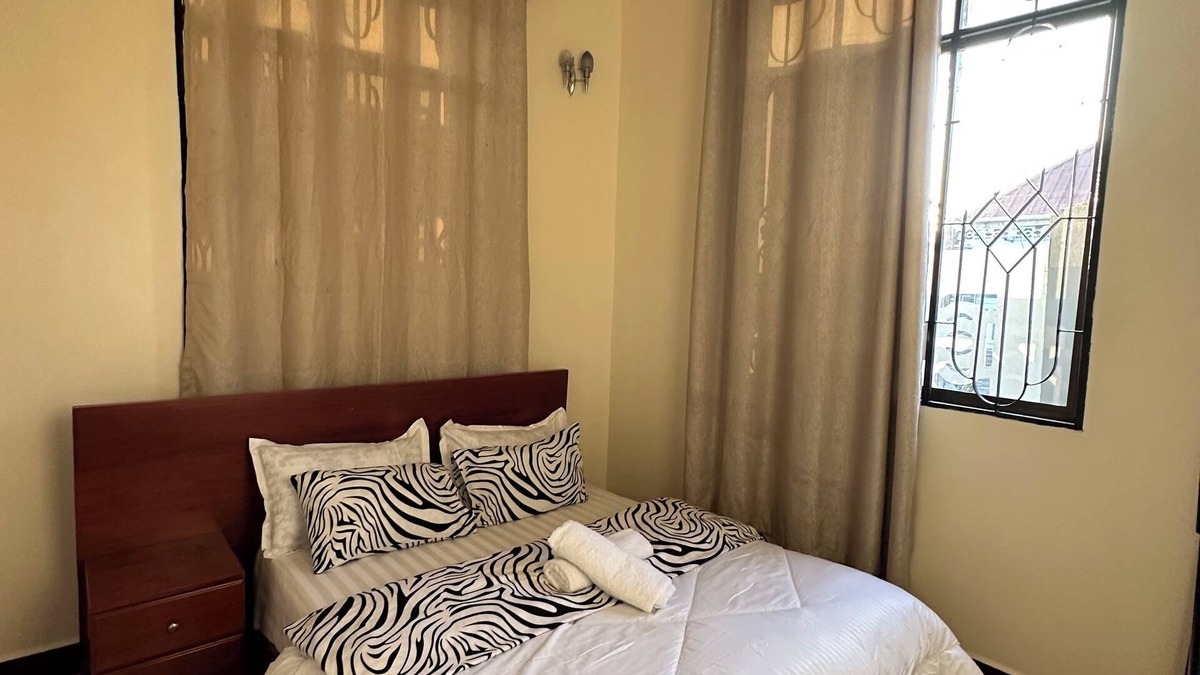 Dar es Salaam Apartment | Cozy 1 BR, prime city center.