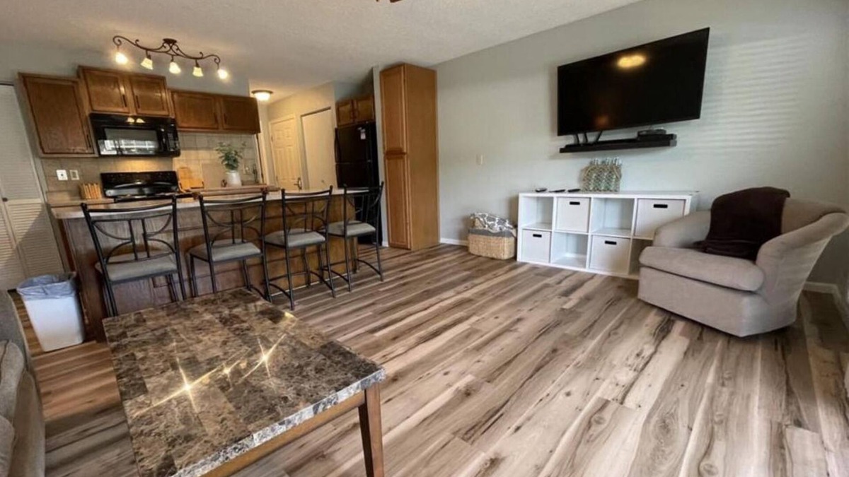 Village of Four Seasons Condo | Cozy 1-bedroom condo in charming Village of Four Seasons with WiFi, fitness room