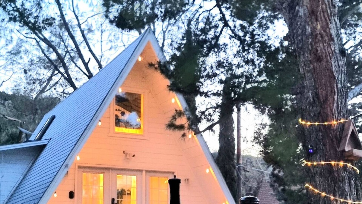 Bodfish Cabin | Cozy 1960s A- Frame with Mountain Views