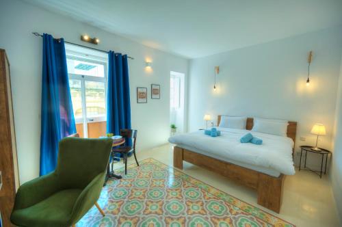 Floriana Apartment | Cozy 1bedroom, roof terrace near Valletta DAZZ1-2