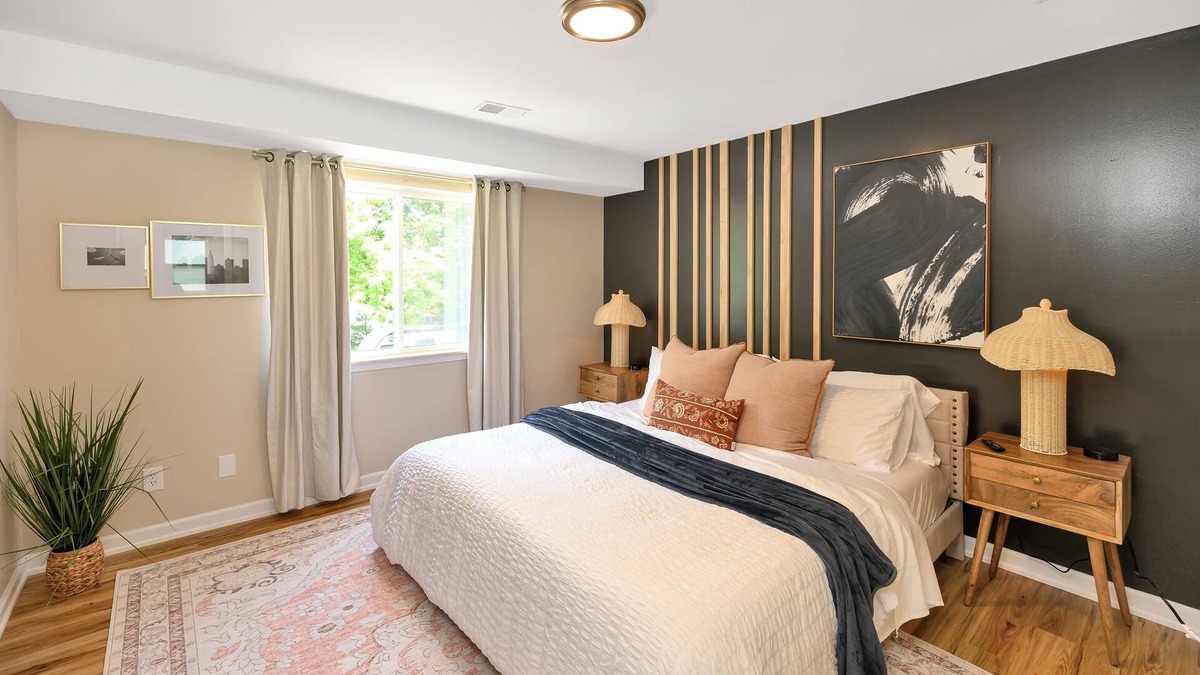 Roseville Apartment | Cozy 1BR Apartment in Quiet Neighborhood