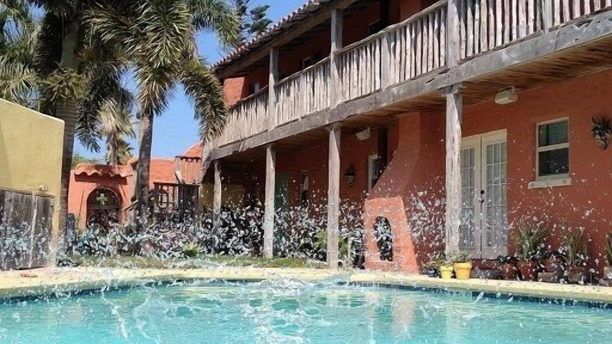 Port Isabel Apartment | Cozy 1BR Getaway/Poolside Hideout in Historic Port Isabel