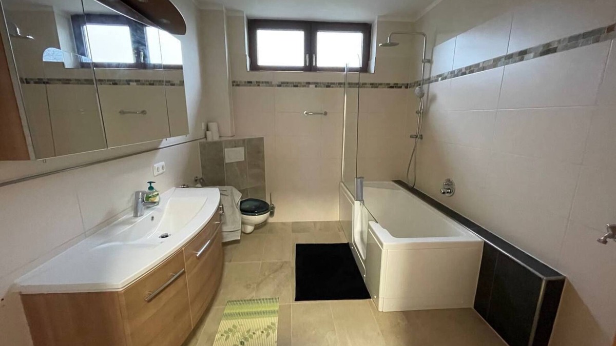 Furstenfeldbruck District Apartment | Cozy 2.5 room apartment between Munich and Augsburg