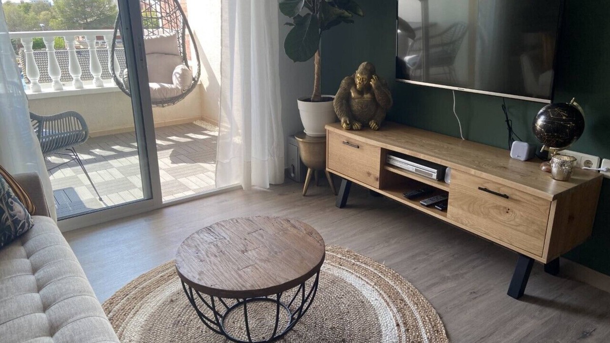 Benijofar Apartment | Cozy 2 bedroom and 2 bathroom Apartment