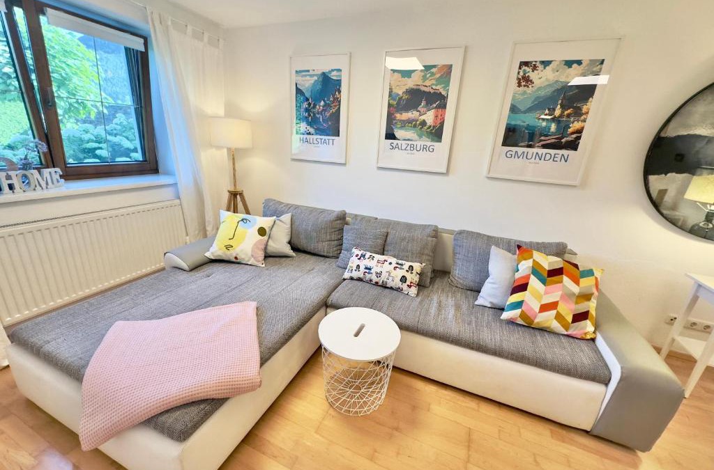 Muhldorf Cabin | Cozy 2 Bed