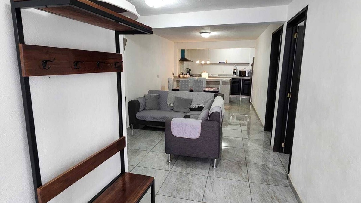 Los Reyes Apartment | Cozy 2-bedroom apartment in nice Los Reyes Acaquilpan with WiFi
