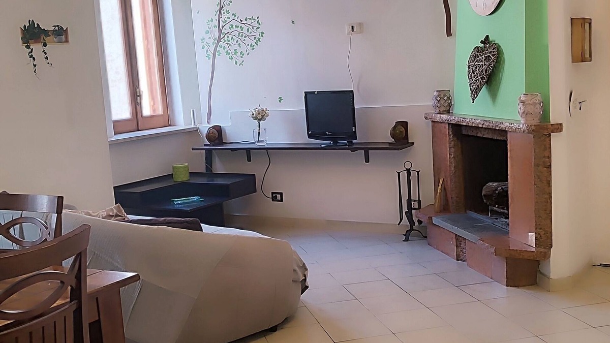 San Giorgio a Liri Apartment | Cozy 2-bedroom apartment in awesome San Giorgio A Liri with WiFi