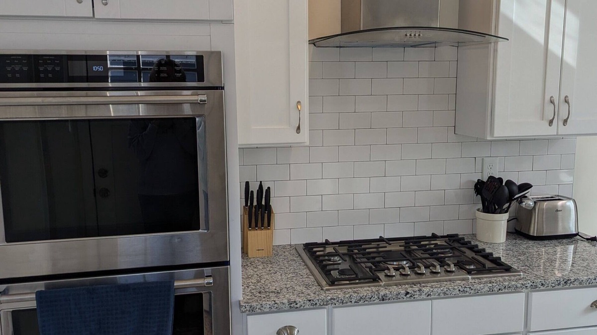 North Cape May House | Cozy 2-bedroom 1 bath cottage in charming North Cape May. Short walk to the bay.